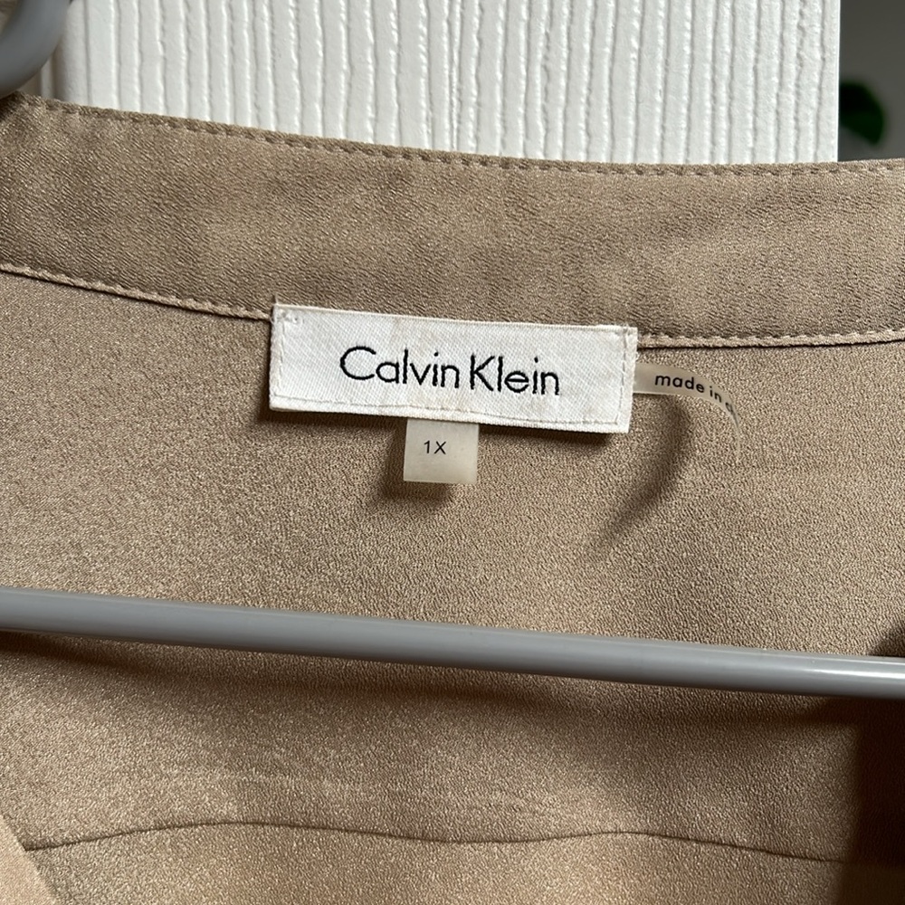 Calvin Klein blouse - Picture 2 of 4